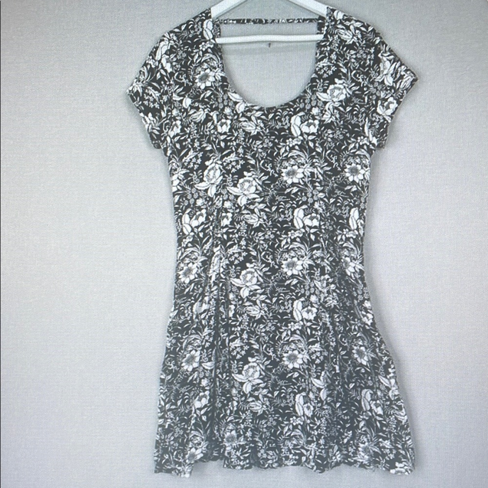 Floral Black and White Women's Dress